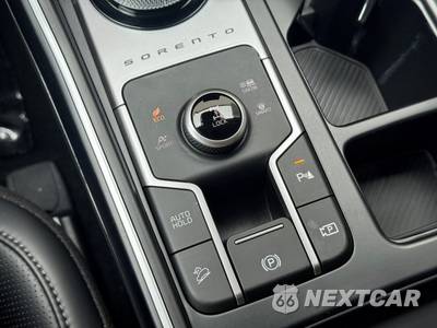 2025 Kia Sorento Hybrid EX - zdjęcie 31 z 48 - miniatura