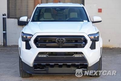 2025 Toyota Tacoma SR5 Crew Cab Medium Bed - zdjęcie 43 z 48 - miniatura