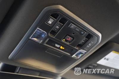 2023 Toyota Tundra Hybrid Platinum Crew Cab Short Bed - zdjęcie 36 z 48 - miniatura
