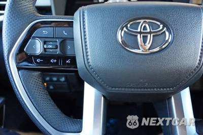 2023 Toyota Tundra Hybrid Platinum Crew Cab Short Bed - zdjęcie 21 z 48 - miniatura