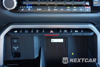 2023 Toyota Tundra Hybrid Platinum Crew Cab Short Bed - zdjęcie 30 z 48 - miniatura