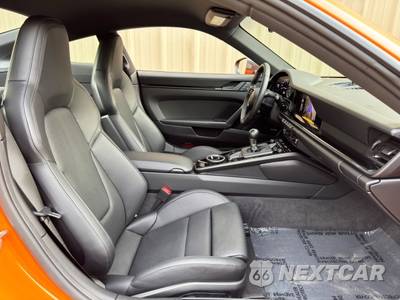 2024 Porsche 911 Carrera T - zdjęcie 12 z 48 - miniatura