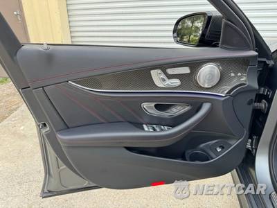 2022 Mercedes-Benz AMG E 53 4MATIC Sedan - zdjęcie 46 z 48 - miniatura