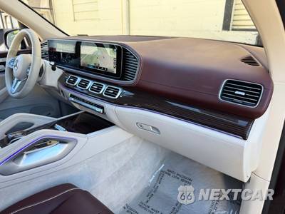 2023 Mercedes-Benz Maybach GLS 600 4MATIC - zdjęcie 12 z 48 - miniatura