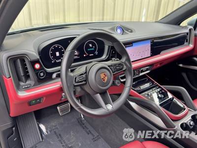 2025 Porsche Cayenne S - zdjęcie 12 z 48 - miniatura