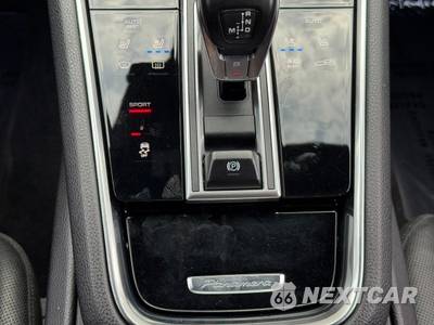 2018 Porsche Panamera - zdjęcie 30 z 48 - miniatura