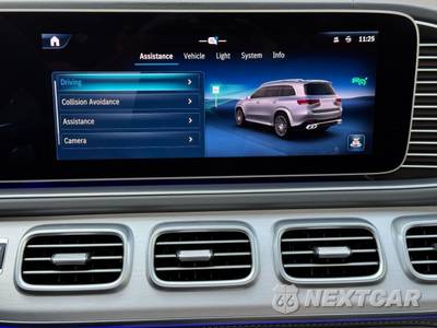2025 Mercedes-Benz AMG GLS 63 4MATIC+ - zdjęcie 35 z 48 - miniatura