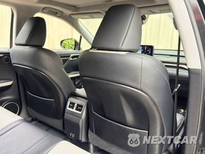 2022 Lexus RX 350 - zdjęcie 37 z 48 - miniatura