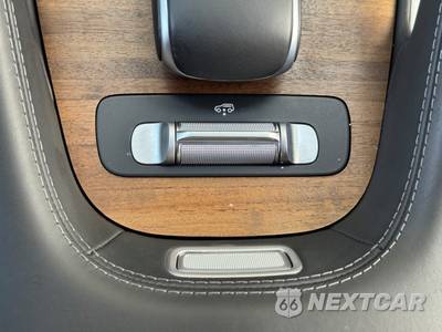 2024 Mercedes-Benz GLS 580 4MATIC - zdjęcie 38 z 48 - miniatura