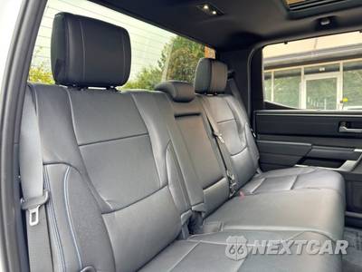 2024 Toyota Tundra Platinum Crew Cab Short Bed - zdjęcie 41 z 48 - miniatura