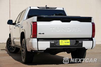 2024 Toyota Tundra Platinum Crew Cab Short Bed - zdjęcie 4 z 48 - miniatura