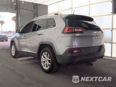 2018 Jeep Cherokee Latitude - zdjęcie 6 z 26 - miniatura