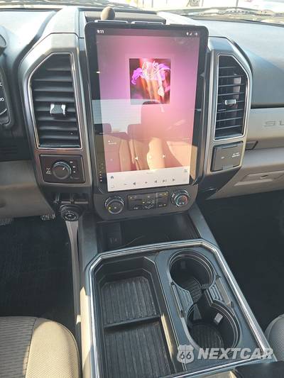2020 Ford Super Duty F-250 XLT Crew Cab Medium Bed - zdjęcie 11 z 26 - miniatura