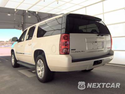 2011 GMC Yukon XL SLT 4SA - zdjęcie 6 z 43 - miniatura