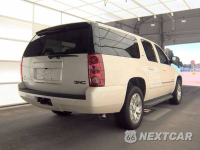 2011 GMC Yukon XL SLT 4SA - zdjęcie 4 z 43 - miniatura