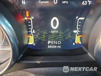 2020 Jeep Wrangler Unlimited Sahara Altitude Edition - zdjęcie 15 z 22 - miniatura