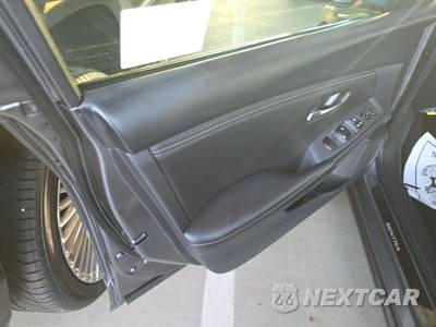 2025 Nissan Sentra SV - zdjęcie 9 z 19 - miniatura