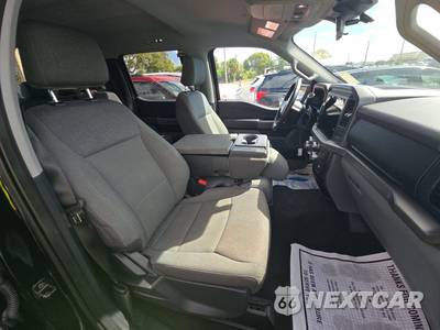 2025 Ford F-150 XLT Crew Cab Short Bed - zdjęcie 8 z 34 - miniatura