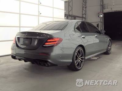 2020 Mercedes-Benz AMG E 53 4MATIC Sedan - zdjęcie 4 z 27 - miniatura