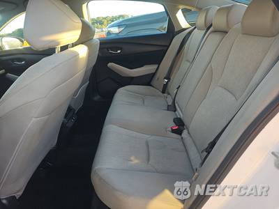 2025 Honda Accord Sedan LX - zdjęcie 19 z 23 - miniatura