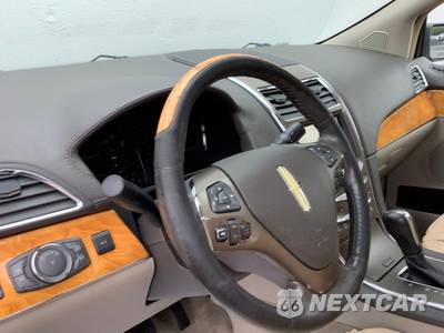 2013 Lincoln MKX - zdjęcie 21 z 49 - miniatura