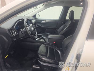 2024 Ford Escape Platinum - zdjęcie 7 z 19 - miniatura