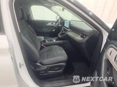 2025 Ford Explorer Active - zdjęcie 8 z 22 - miniatura