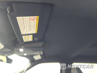 2022 Ford Super Duty F-250 Lariat Crew Cab Medium Bed - zdjęcie 17 z 23 - miniatura