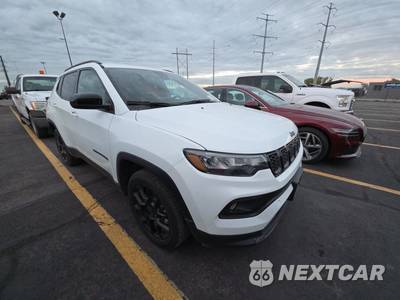 2025 Jeep Compass Latitude - zdjęcie 3 z 22 - miniatura