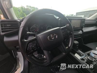 2024 Toyota Tundra SR5 Crew Cab Short Bed - zdjęcie 10 z 21 - miniatura