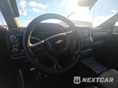 2024 Chevrolet Silverado 2500HD Custom Crew Cab Medium Bed 1CX - zdjęcie 10 z 28 - miniatura