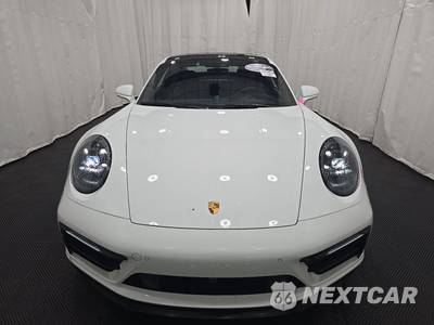2023 Porsche 911 Carrera 4 GTS - zdjęcie 2 z 21 - miniatura