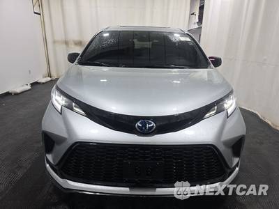 2025 Toyota Sienna XSE 7-Passenger - zdjęcie 2 z 19 - miniatura