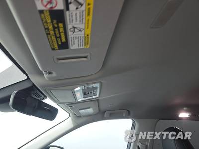 2025 Toyota Grand Highlander Hybrid Limited - zdjęcie 18 z 19 - miniatura