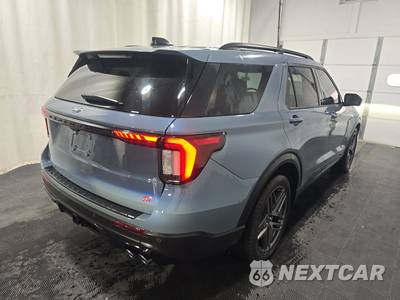 2025 Ford Explorer ST - zdjęcie 4 z 21 - miniatura