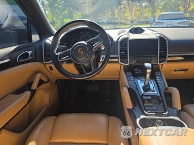 2018 Porsche Cayenne Platinum Edition - zdjęcie 14 z 23 - miniatura