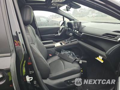 2026 Toyota Sienna Limited 7-Passenger 120.5" WB - zdjęcie 8 z 22 - miniatura
