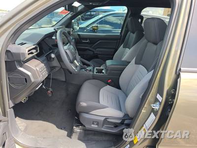 2026 Toyota Tacoma i-FORCE MAX TRD Sport Crew Cab Medium Bed - zdjęcie 7 z 23 - miniatura