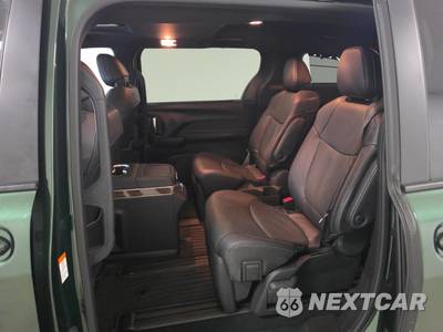 2026 Toyota Sienna Platinum 7-Passenger 120.5" WB - zdjęcie 13 z 22 - miniatura