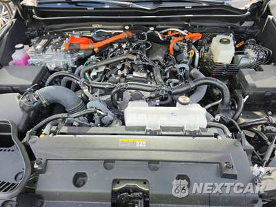 2026 Toyota Tacoma i-FORCE MAX TRD Sport Crew Cab Medium Bed - zdjęcie 15 z 23 - miniatura