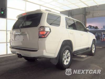 2024 Toyota 4Runner SR5 - zdjęcie 4 z 32 - miniatura