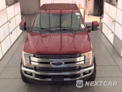 2019 Ford Super Duty F-250 Lariat Crew Cab Medium Bed - zdjęcie 2 z 31 - miniatura