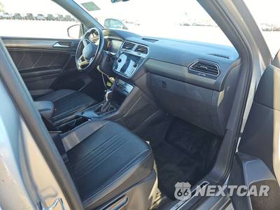 2023 Volkswagen Tiguan SE R-Line Black - zdjęcie 8 z 21 - miniatura