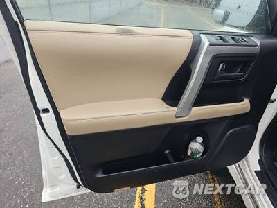 2011 Toyota 4Runner Limited - zdjęcie 9 z 27 - miniatura