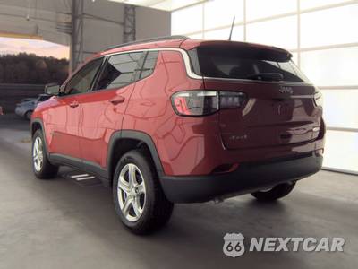 2023 Jeep Compass Latitude - zdjęcie 6 z 22 - miniatura