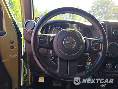 2013 Jeep Wrangler Unlimited Sport - zdjęcie 10 z 43 - miniatura