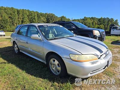2002 Honda Accord Sedan EX w/Leather - zdjęcie 3 z 38 - miniatura