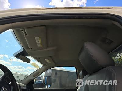 2016 Ram 4500 Cab Chassis Tradesman Regular Cab DRW - zdjęcie 16 z 30 - miniatura