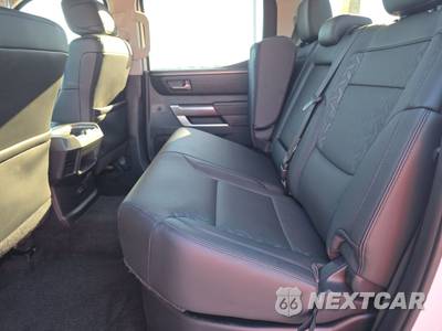 2024 Toyota Tundra SR5 Crew Cab Short Bed - zdjęcie 13 z 42 - miniatura