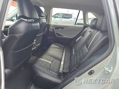 2021 Toyota RAV4 XLE - zdjęcie 13 z 38 - miniatura